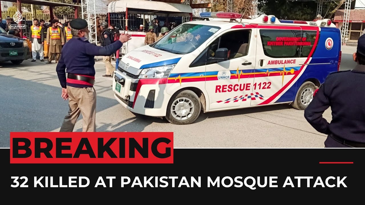 Blast at mosque in pakistan’s peshawar kills at least 32 people 1